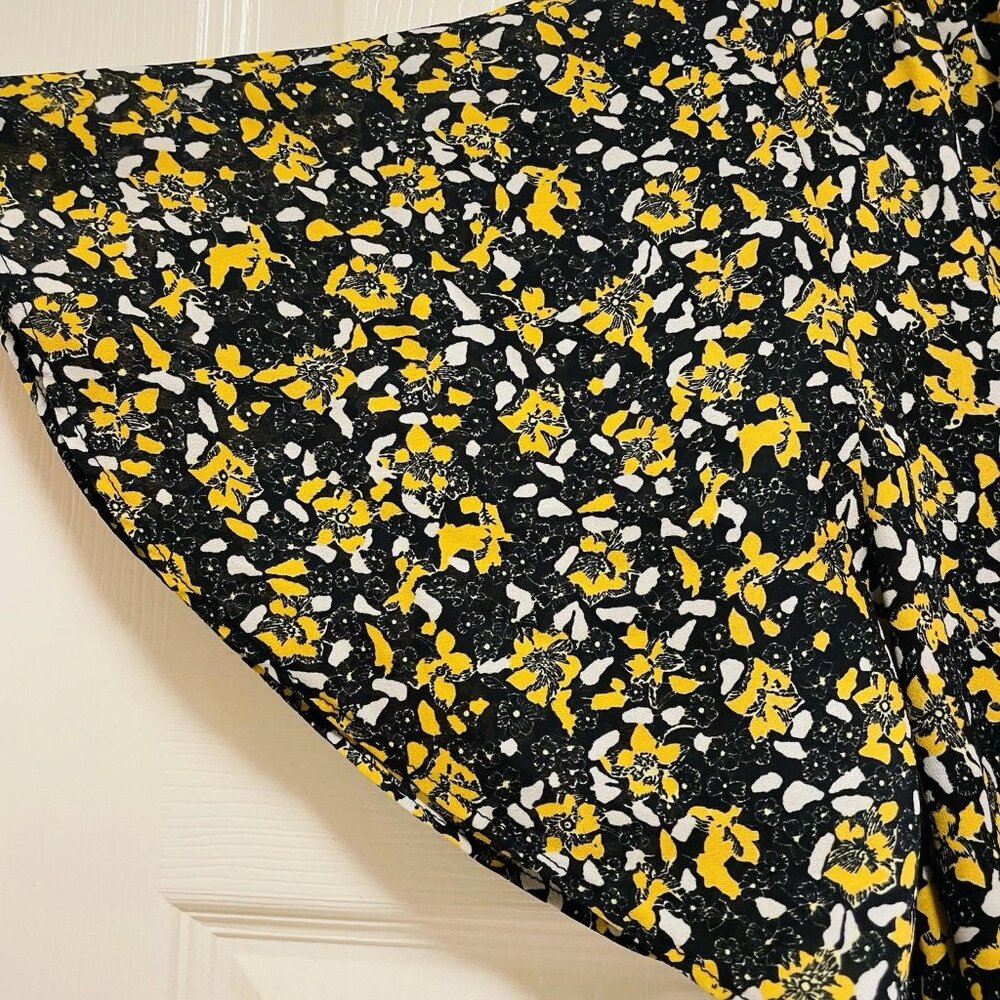 TOPSHOP Yellow & Black "Idol Ditsy" Flutter Sleeve Vneck Mini Tea Dress … - Picture 5 of 9